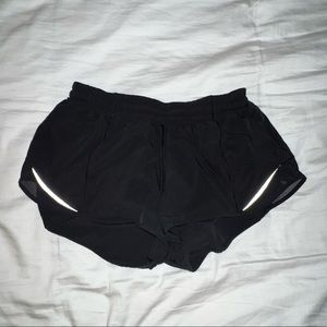 Lululemon Hotty Hot shorts